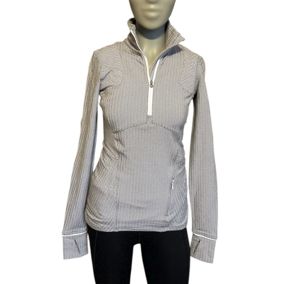 Lululemon Kanto Catch Me 1/2 Zip
Heathered Gray Herringbone  Size 4 Vintage - Picture 1 of 16